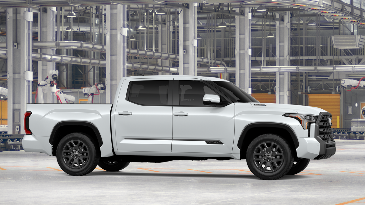 2026 Toyota Tundra i-FORCE MAX Tundra Platinum