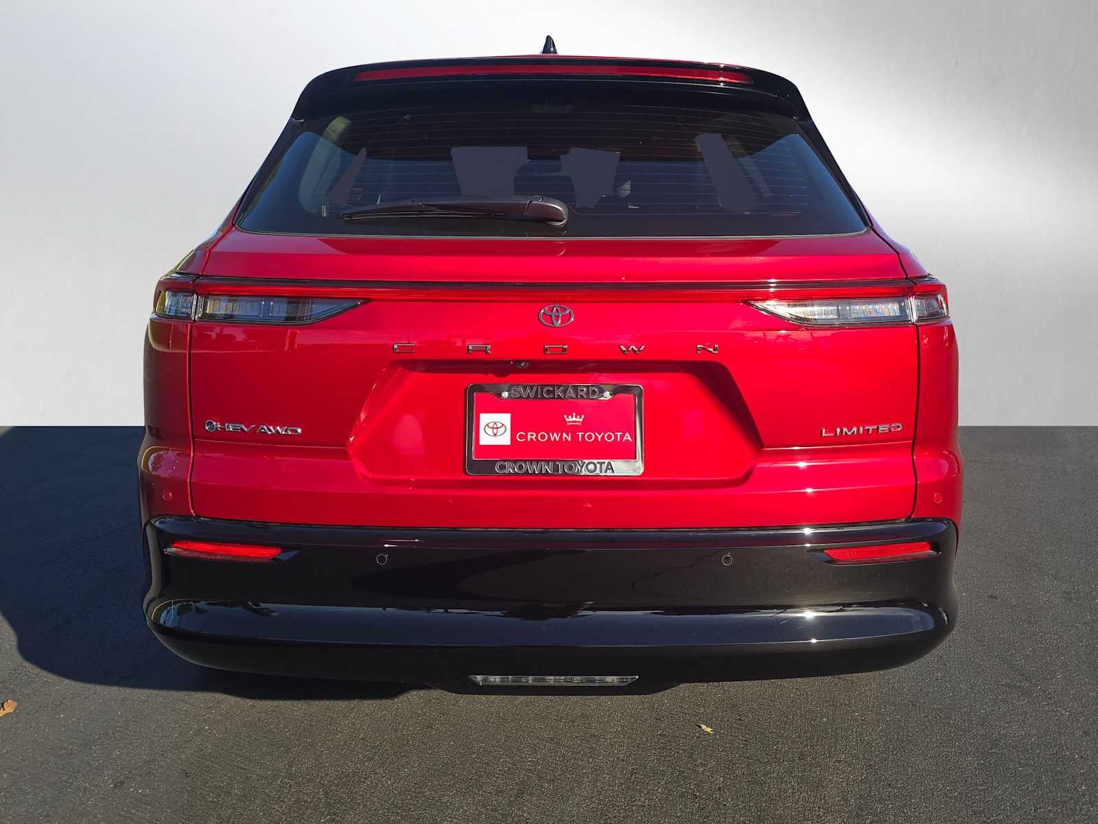 2025 Toyota Crown Signia Limited