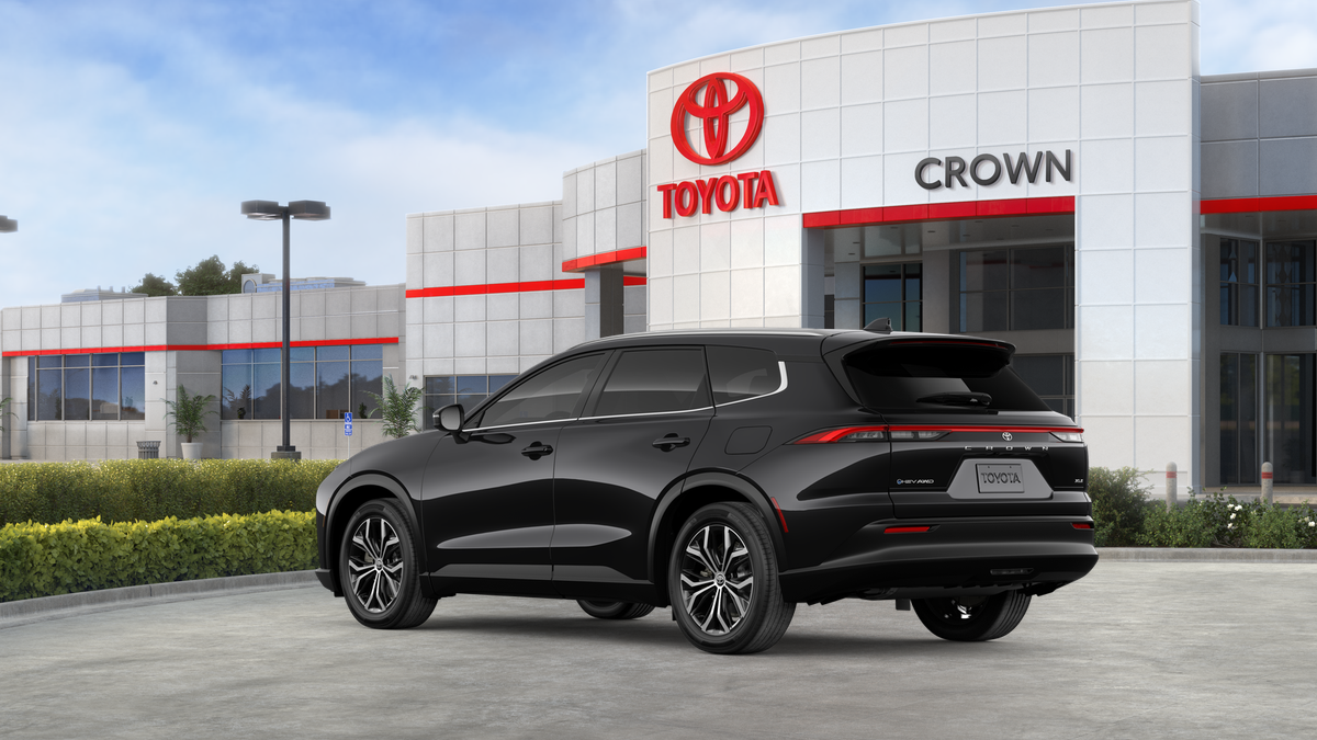 2026 Toyota Toyota Crown Signia XLE