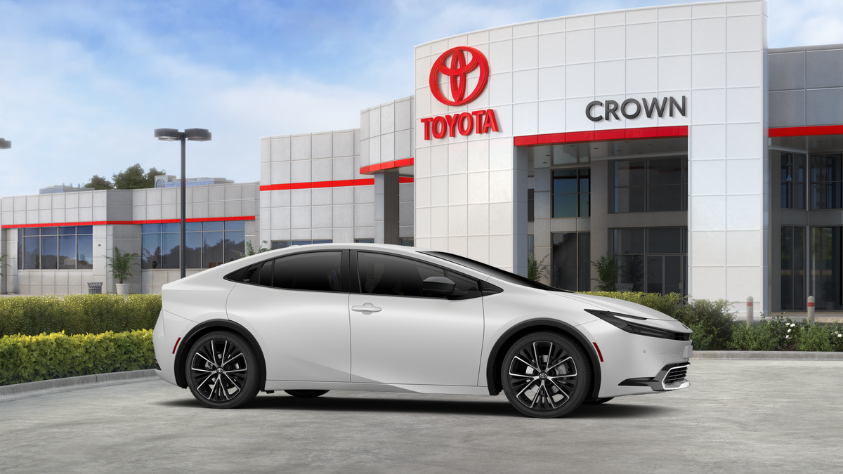 2027 Toyota Prius XLE