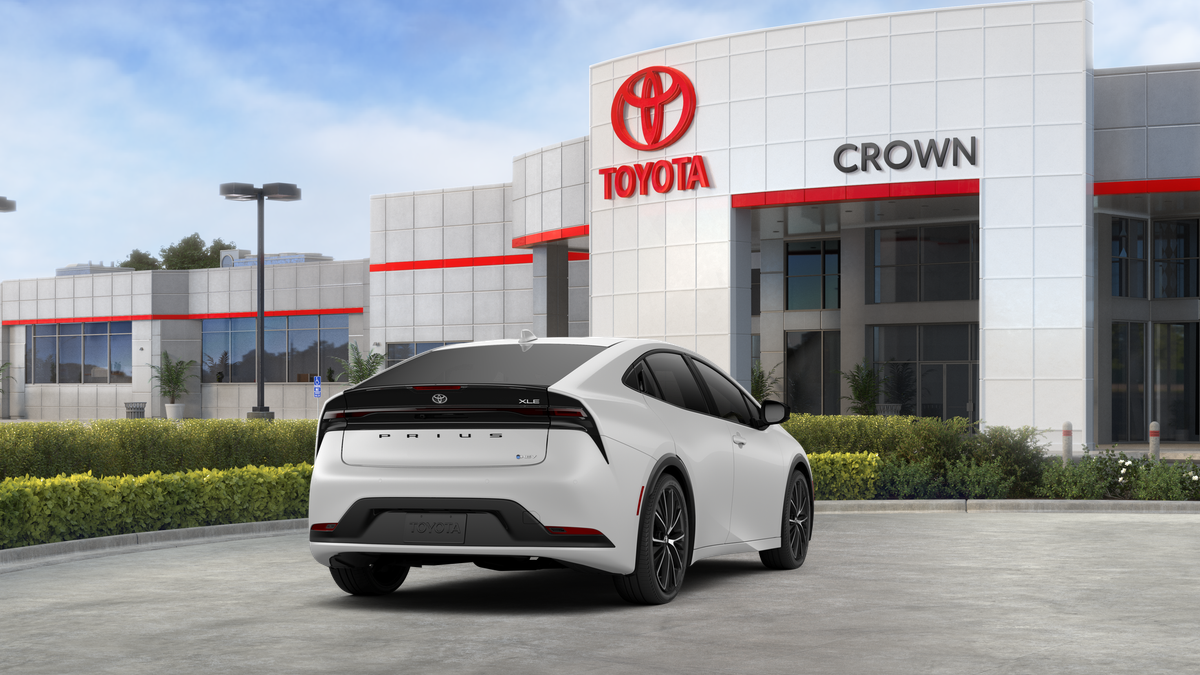 2027 Toyota Prius XLE
