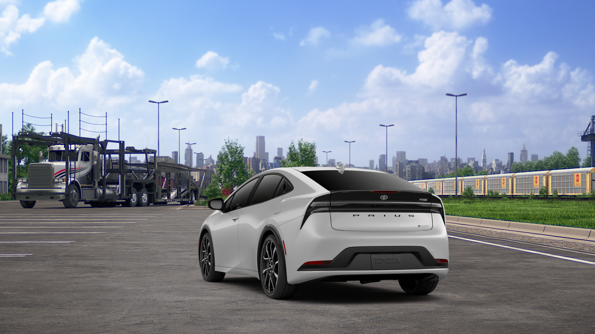 2027 Toyota Prius Plug-in Hybrid XSE