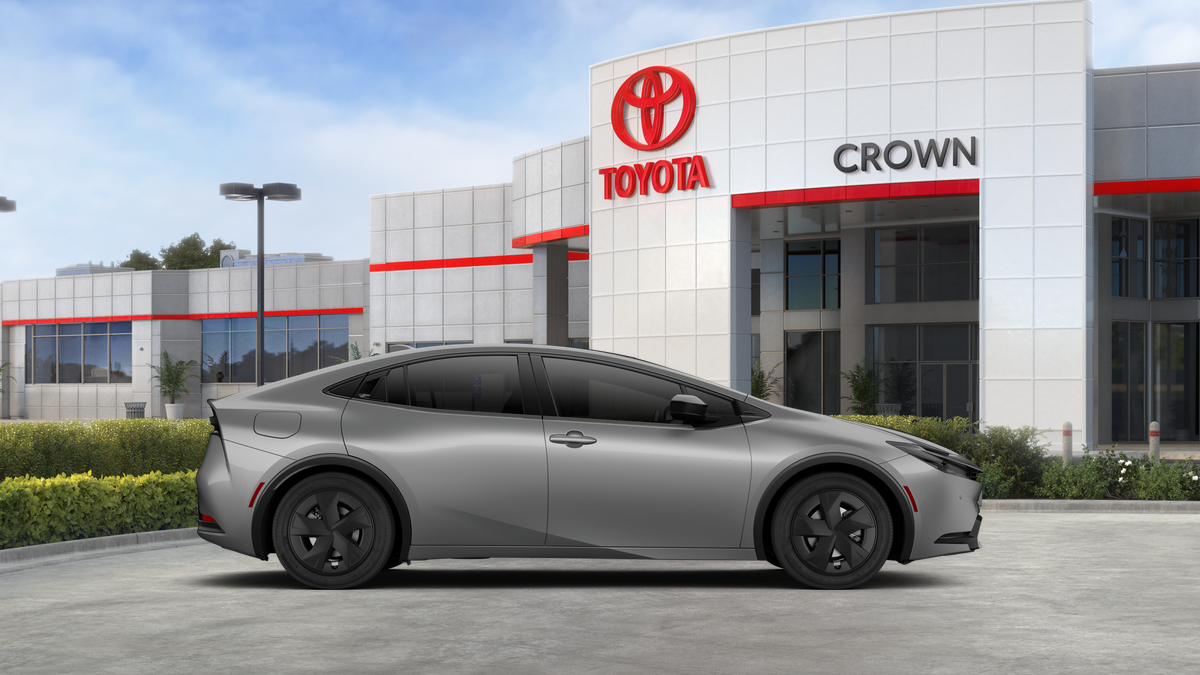 2027 Toyota Prius Plug-in Hybrid SE