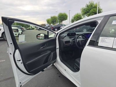 2027 Toyota Prius Plug-in Hybrid XSE