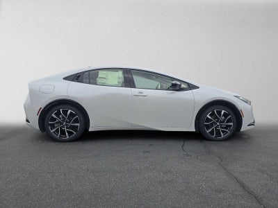 2027 Toyota Prius Plug-in Hybrid XSE