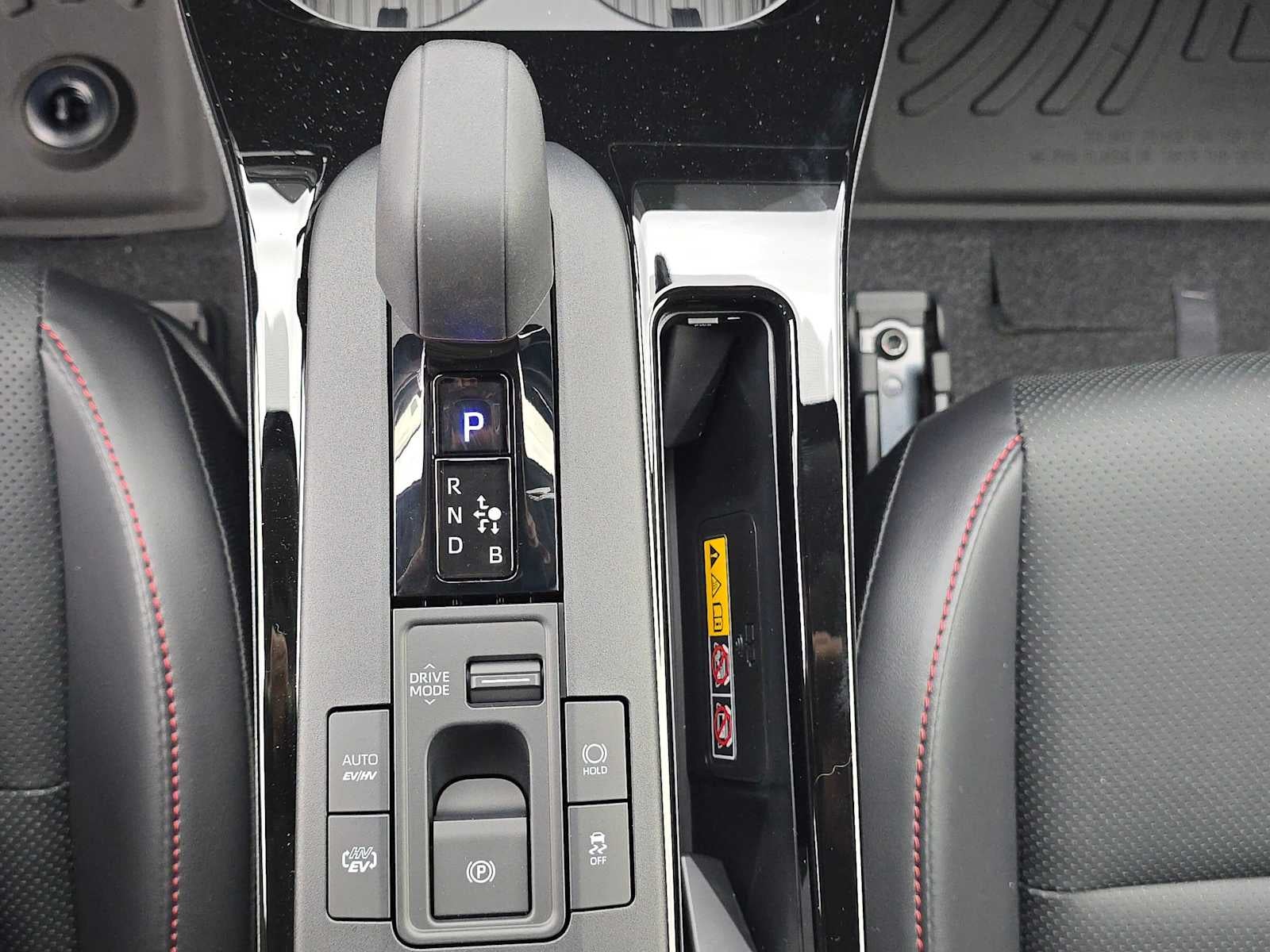 2027 Toyota Prius Plug-in Hybrid XSE