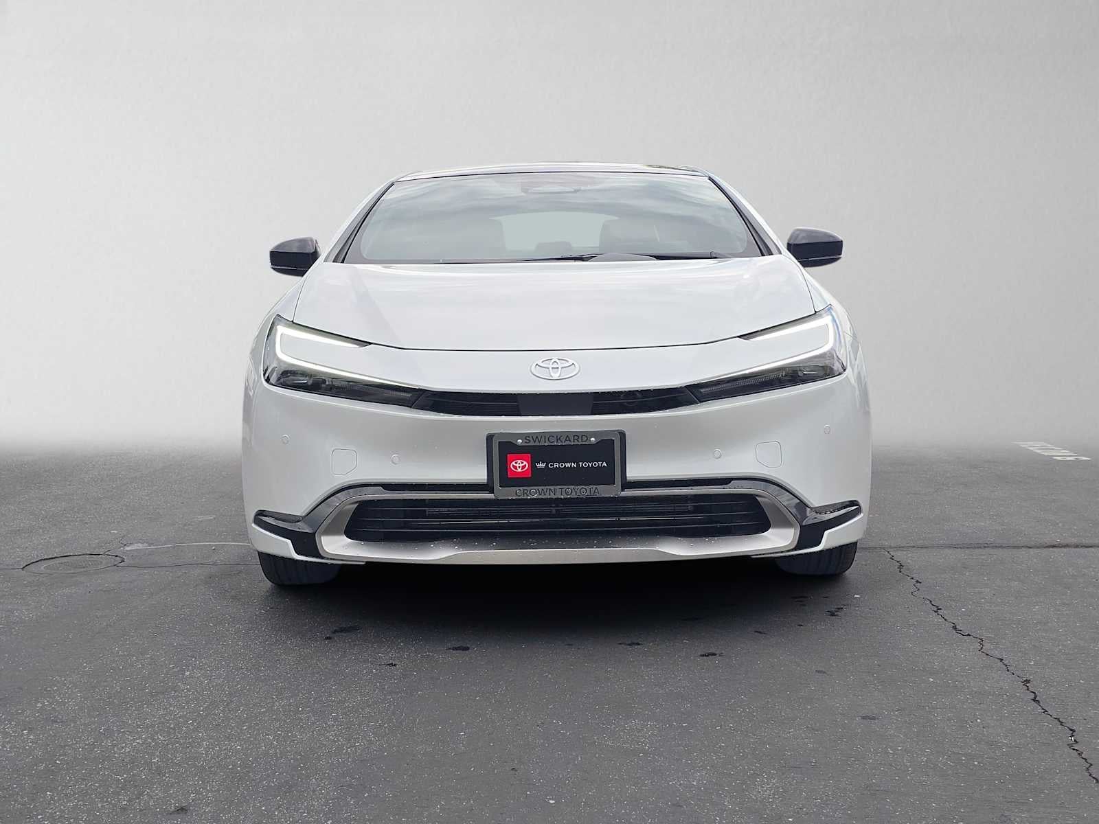 2027 Toyota Prius Plug-in Hybrid XSE