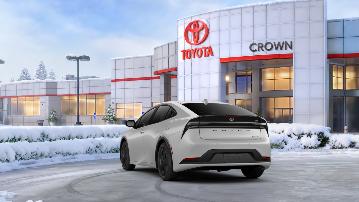 2026 Toyota Prius Plug-In Hybrid SE