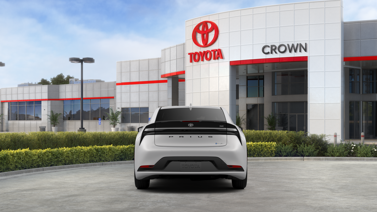 2027 Toyota Prius Plug-in Hybrid SE
