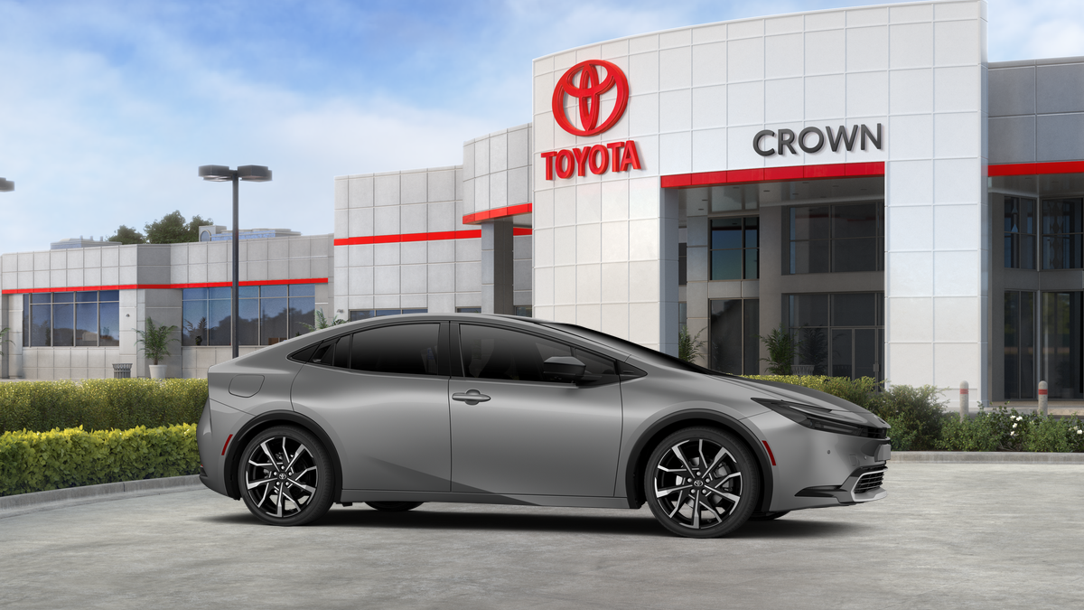 2027 Toyota Prius Plug-in Hybrid XSE Premium