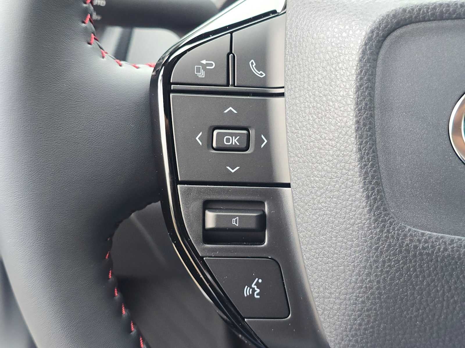 2027 Toyota Prius Plug-in Hybrid XSE Premium