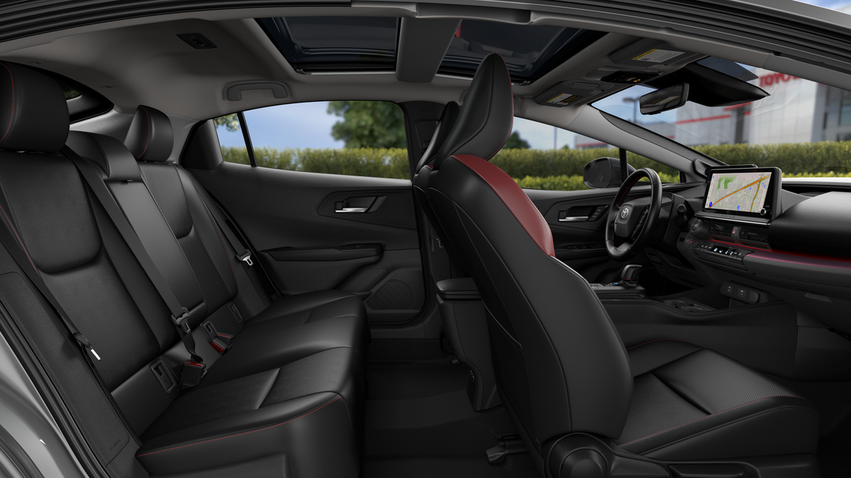 2027 Toyota Prius Plug-in Hybrid XSE Premium