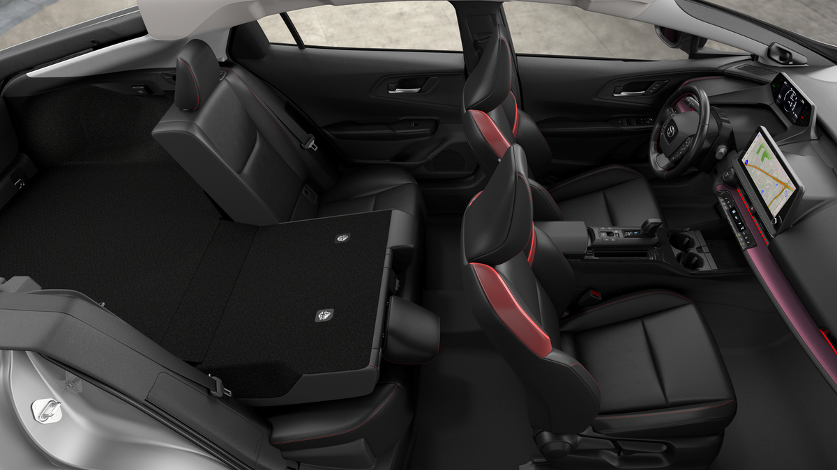 2027 Toyota Prius Plug-in Hybrid XSE Premium