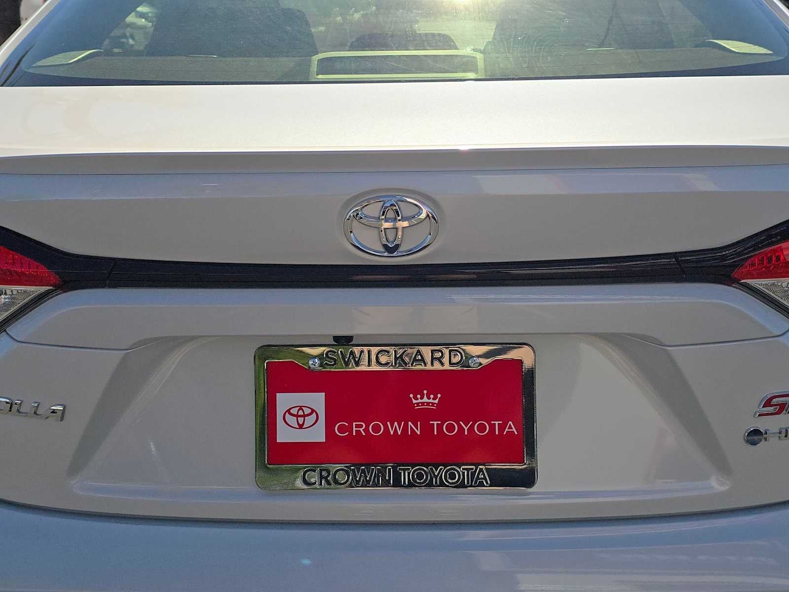 2027 Toyota Corolla Hybrid SE