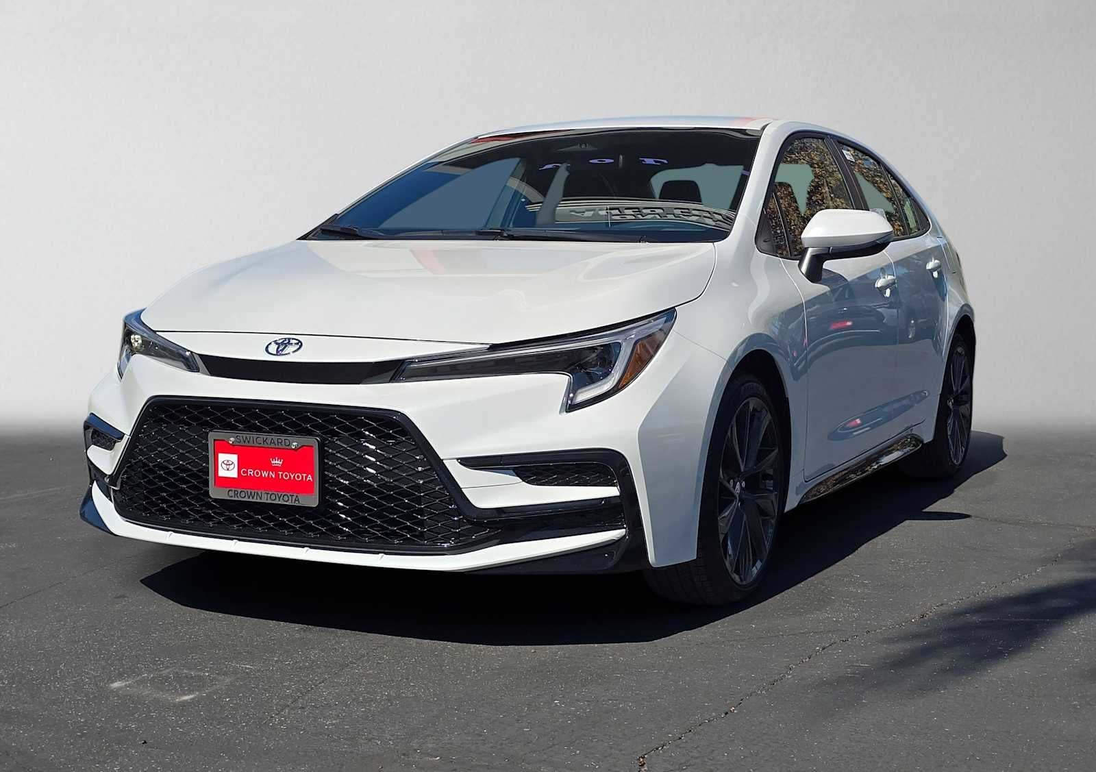 2027 Toyota Corolla Hybrid SE