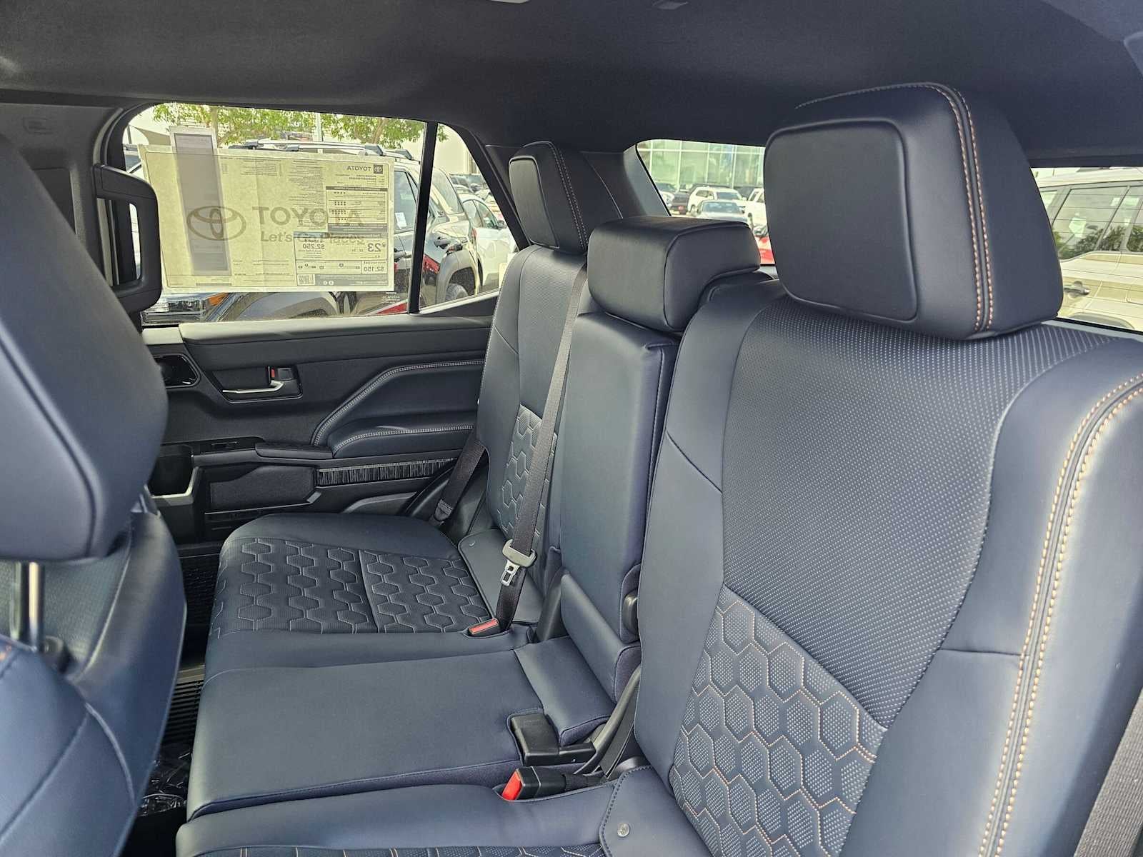 2026 Toyota 4Runner Hybrid Platinum