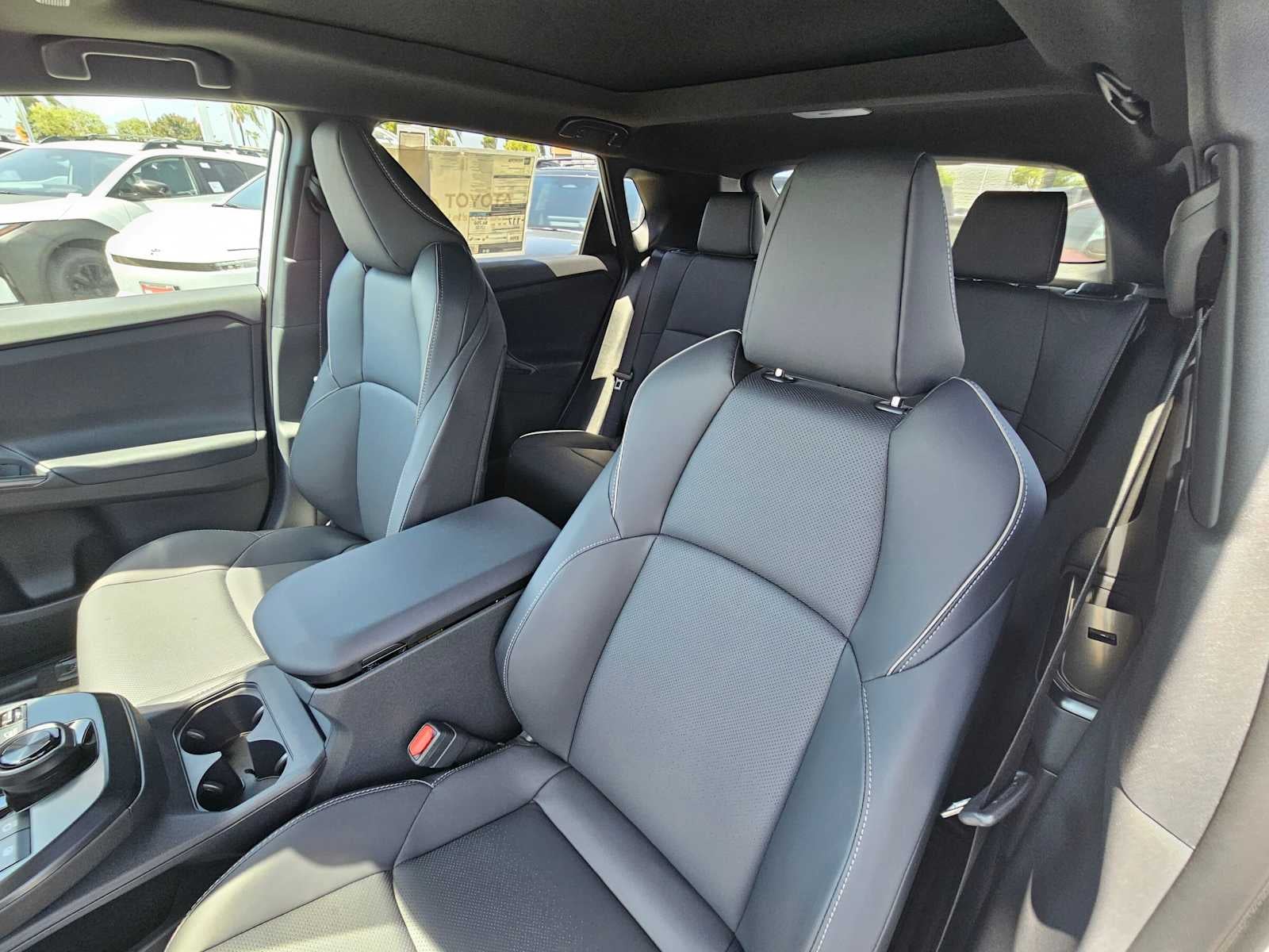2026 Toyota C-HR SE