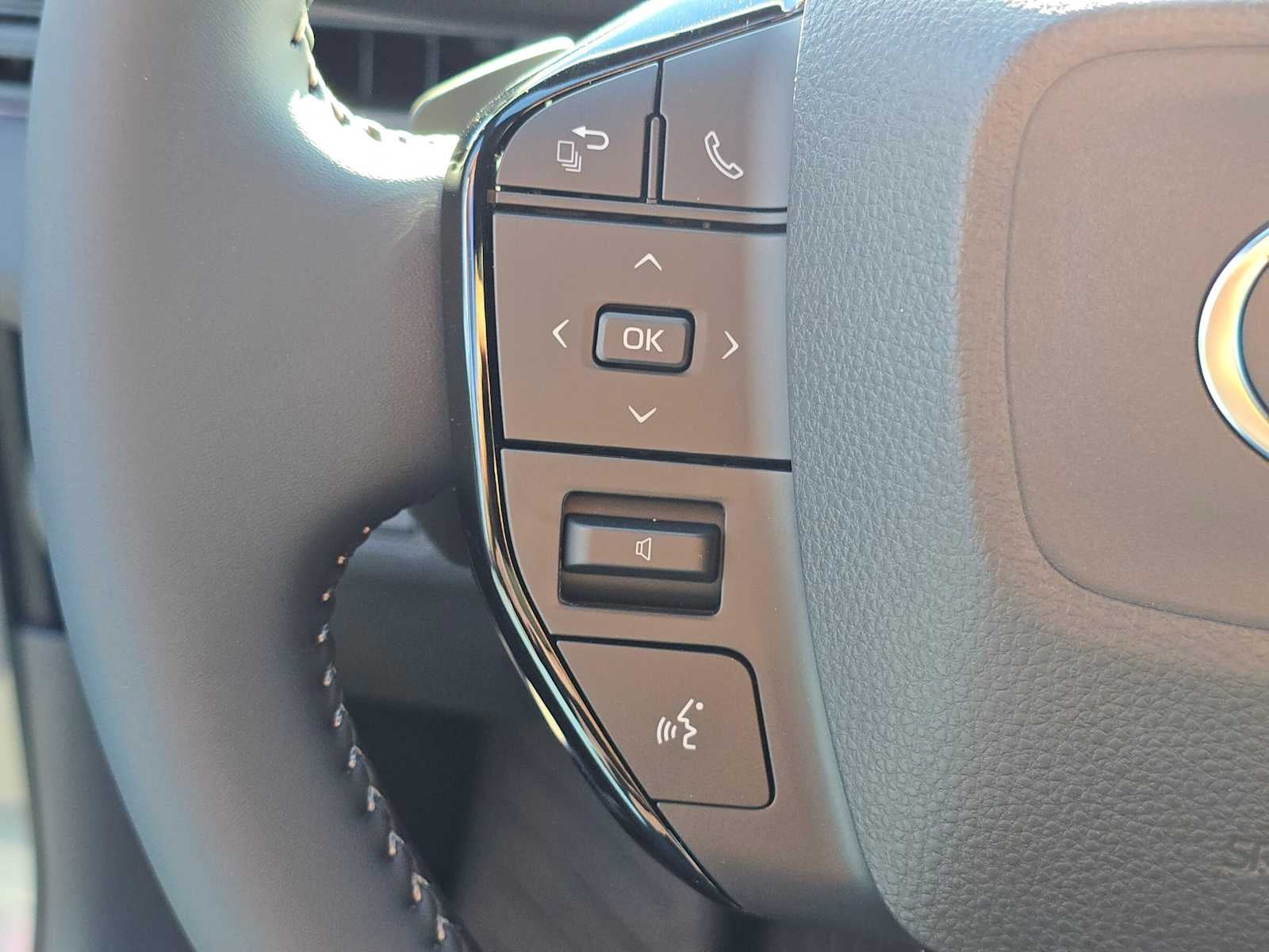 2027 Toyota bZ XLE Plus