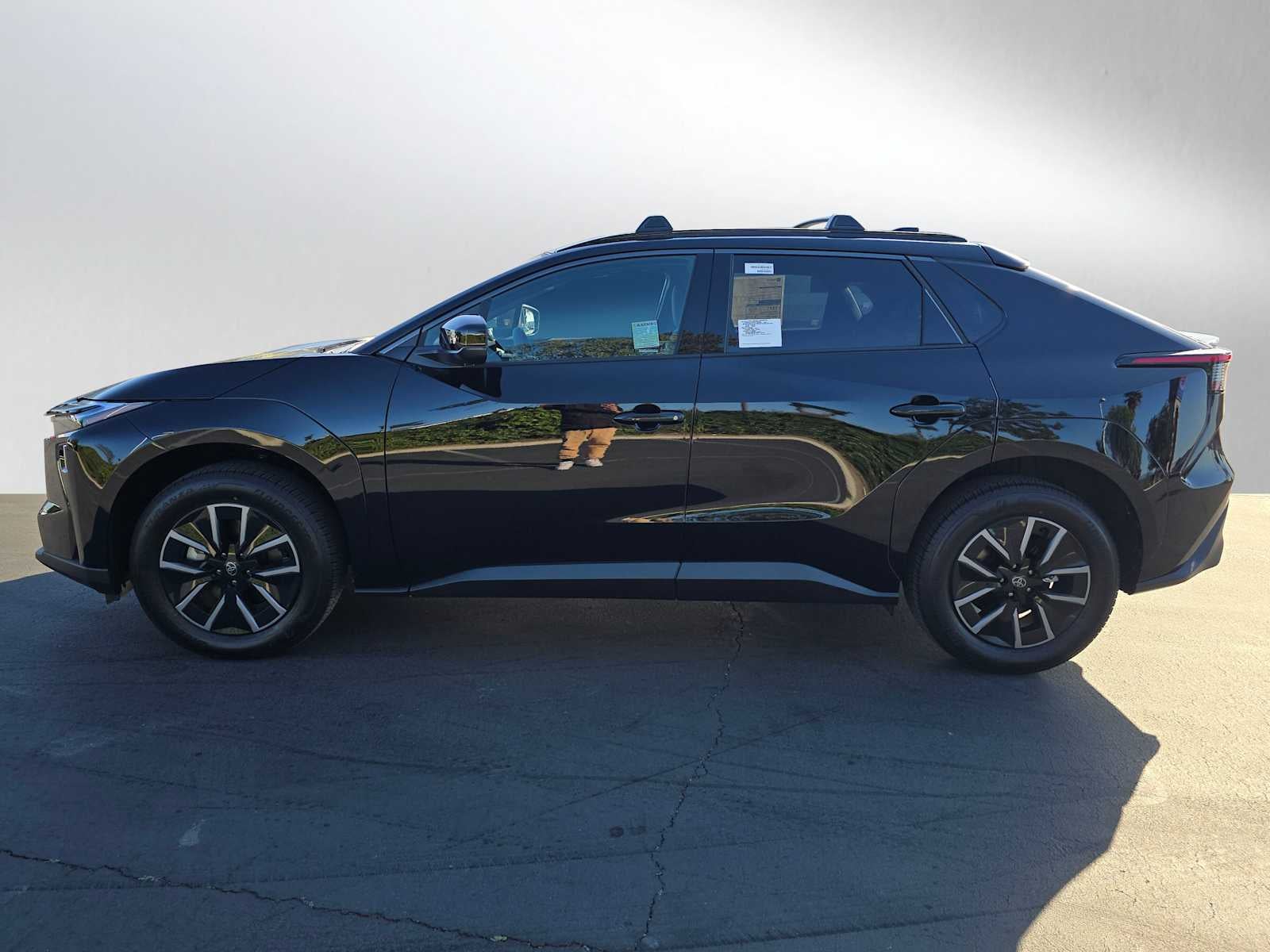 2026 Toyota bZ XLE Plus