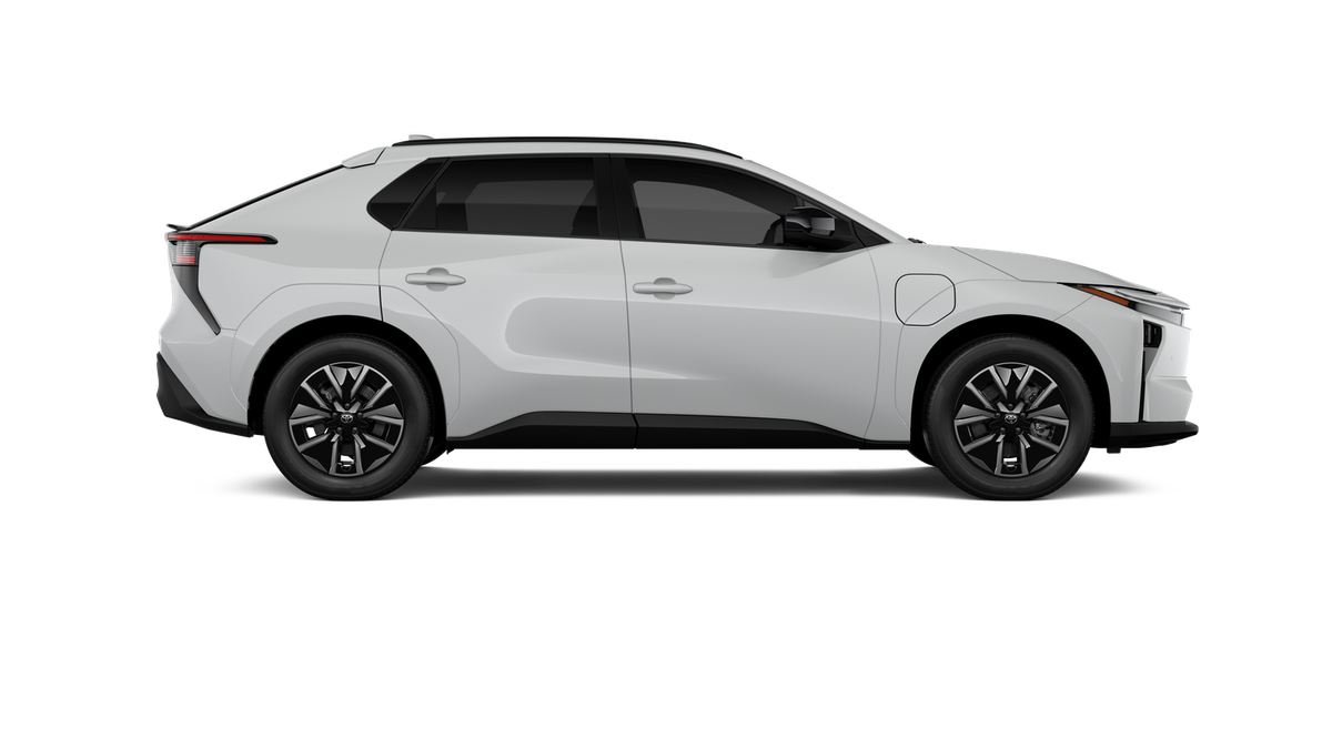 2026 Toyota bZ XLE Plus