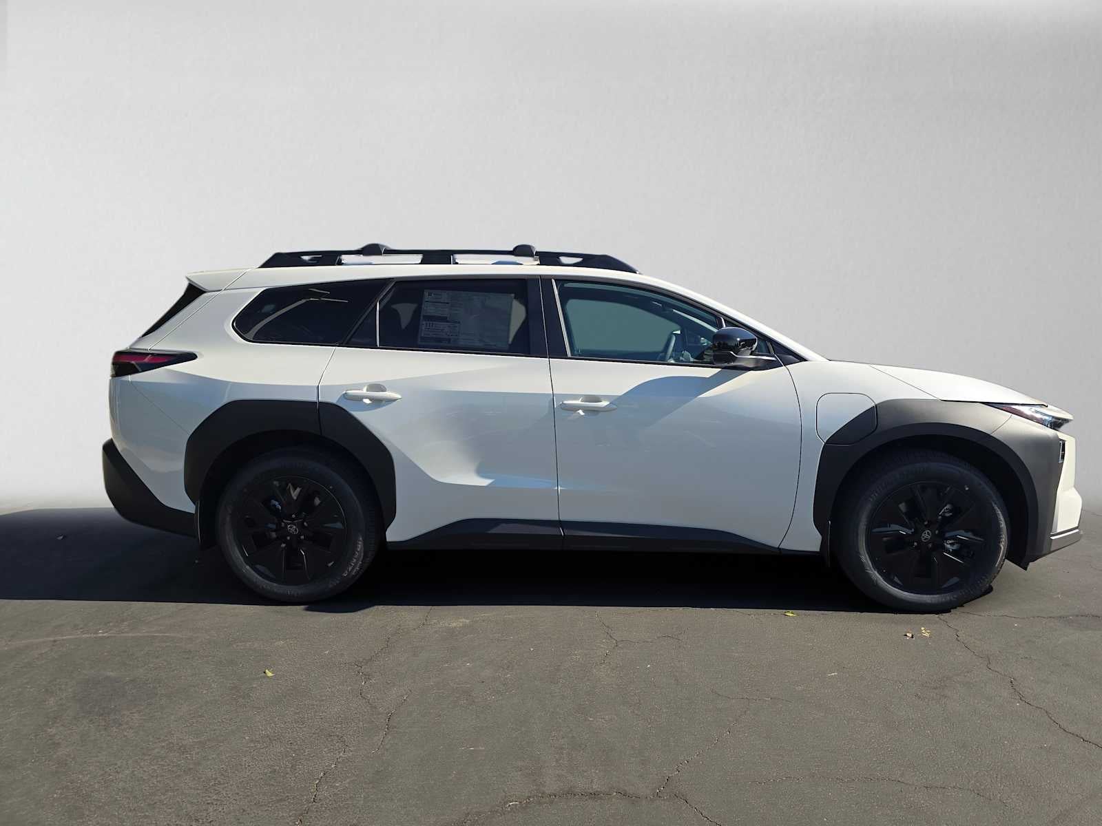 2026 Toyota bZ Woodland Base