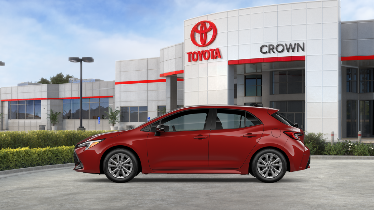 2026 Toyota Corolla Hatchback SE
