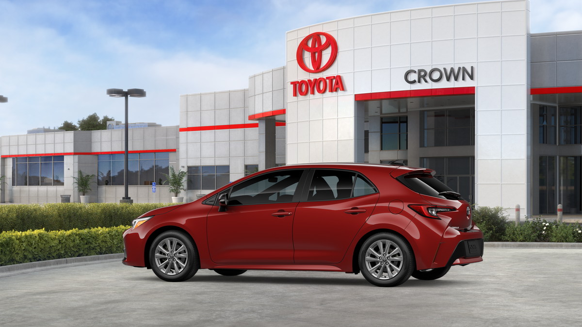 2026 Toyota Corolla Hatchback SE