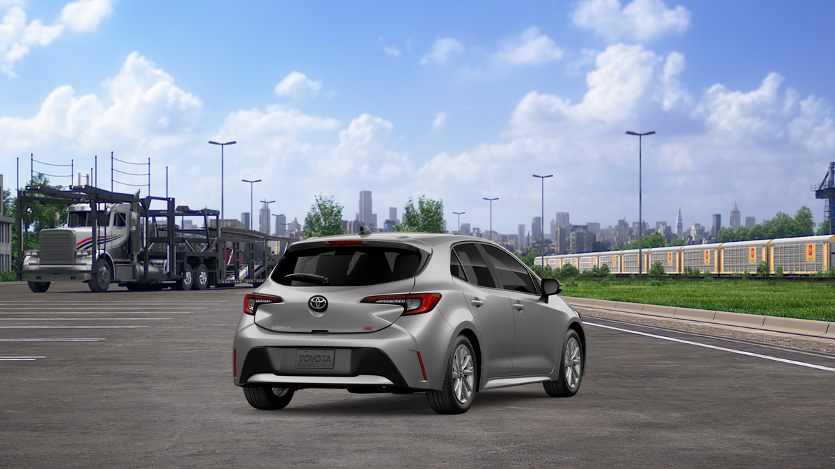2027 Toyota Corolla Hatchback SE