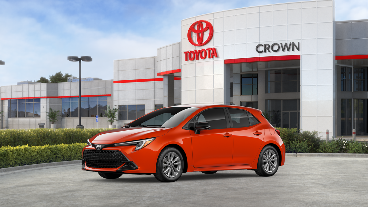 2026 Toyota Corolla Hatchback SE