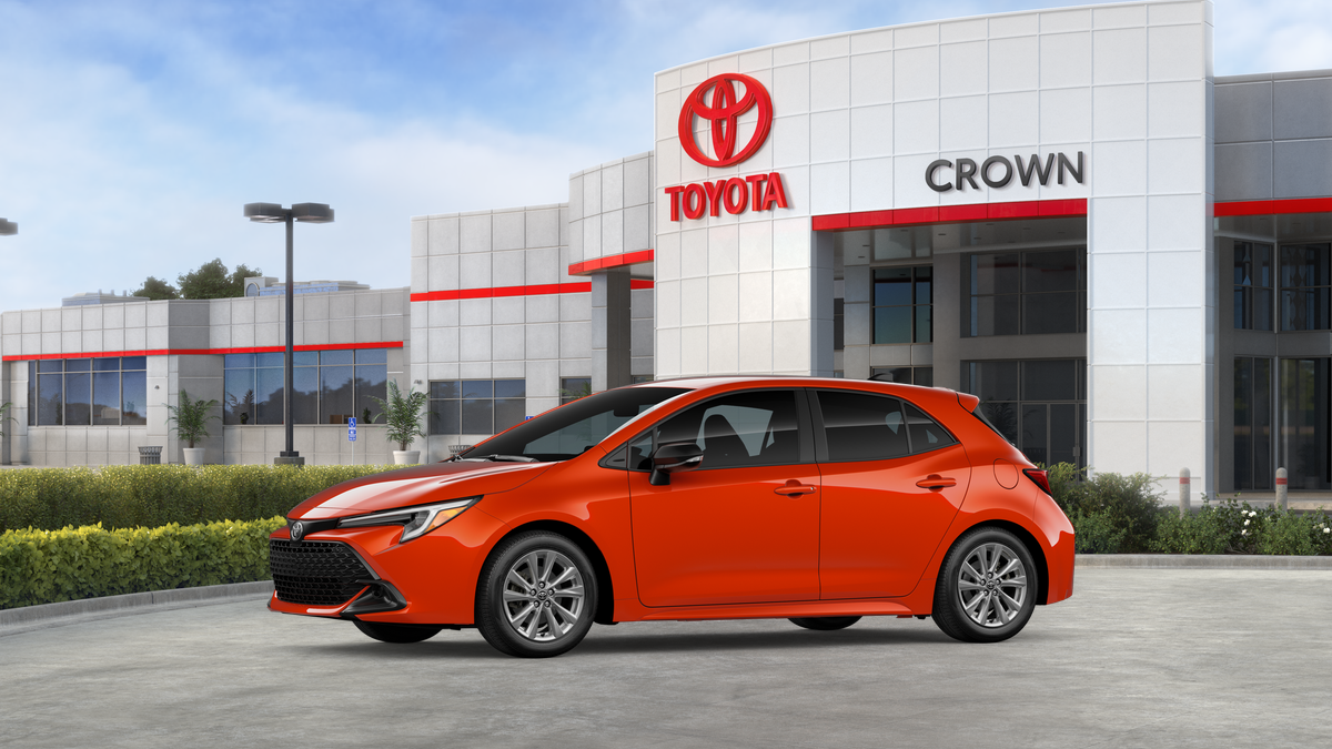 2026 Toyota Corolla Hatchback SE