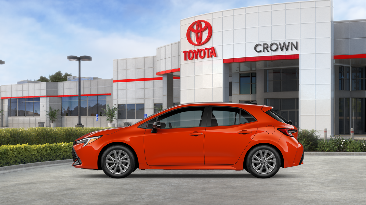 2026 Toyota Corolla Hatchback SE