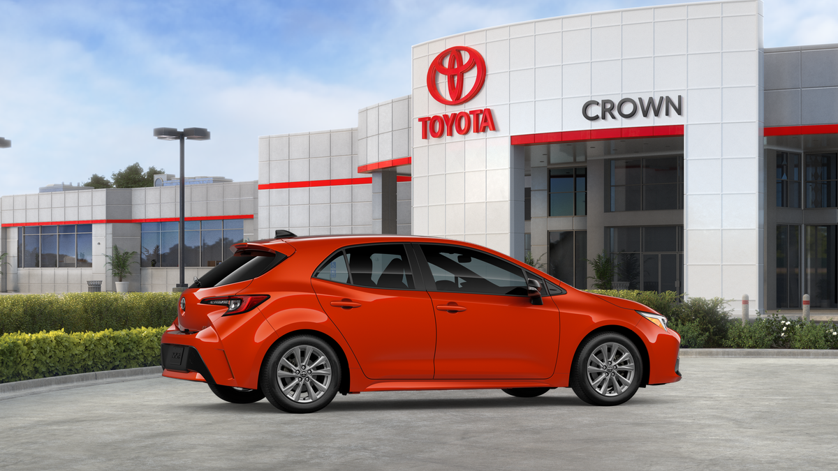 2026 Toyota Corolla Hatchback SE