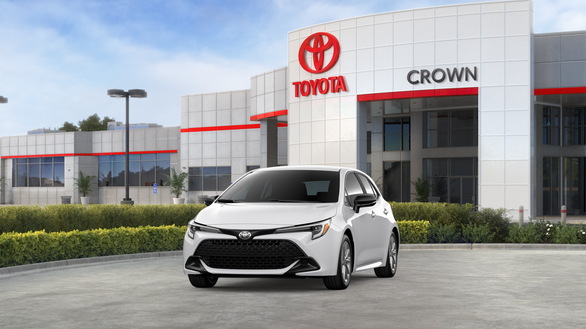 2026 Toyota Corolla Hatchback SE