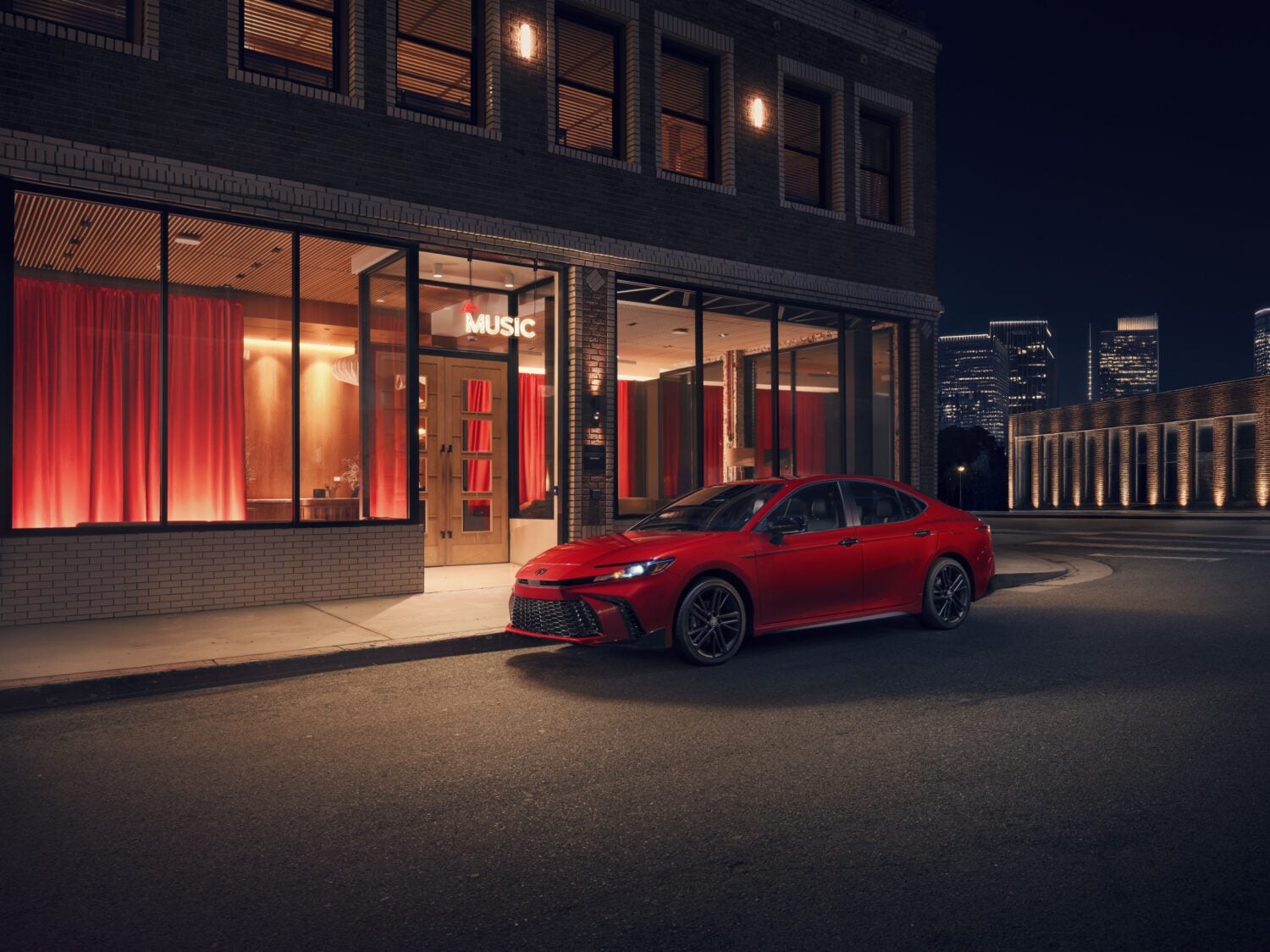 Crown Toyota in Ontario CA